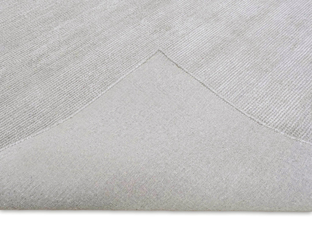 Solid Taupe Silver Rug | Made with wool and viscose blend | TRD171 - The Rug Decor