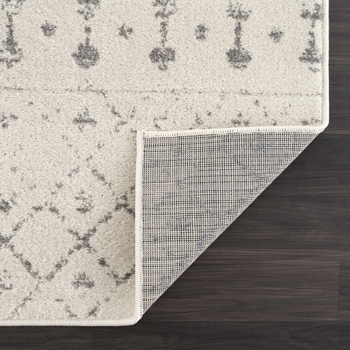 Traditional Beige and Gray low pile Tribal Trellis indoor Area Rug - The Rug Decor
