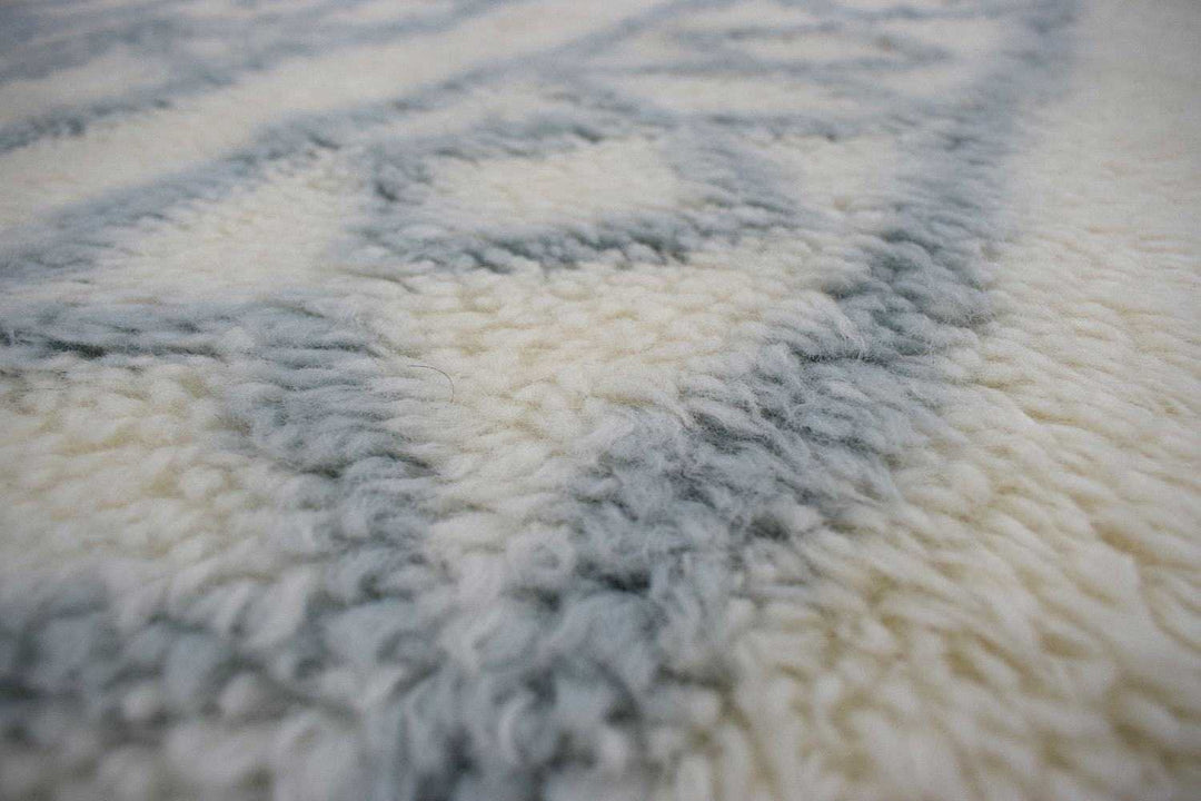 Traditional Hand Made New Zealand Wool Light Blue Moroccan 4' x 6' Rug | The Rug Decor | TRD171446 - The Rug Decor