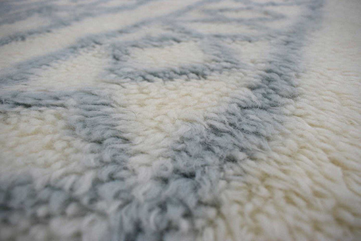 Traditional Hand Made New Zealand Wool Light Blue Moroccan 4' x 6' Rug | The Rug Decor | TRD171446 - The Rug Decor