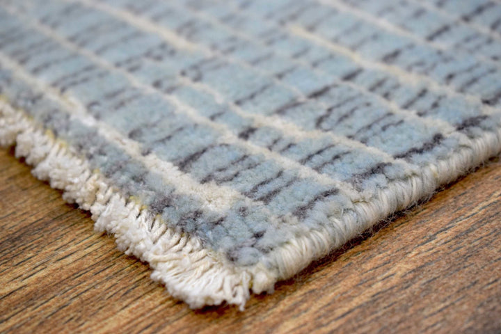 Traditional Handmade Wool & Viscose 2' by 3' Area Rug | TRD140423 - The Rug Decor
