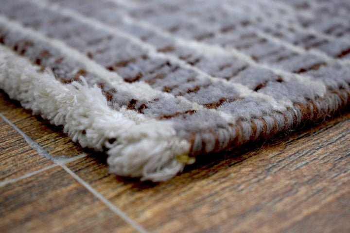 Traditional Handmade Wool & Viscose 2' by 3' Area Rug | TRD154523 - The Rug Decor