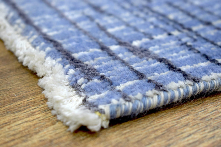 Traditional Handmade Wool & Viscose 2' by 3' Area Rug | TRD237123 - The Rug Decor