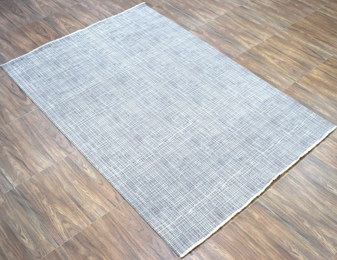 Traditional Handmade Wool & Viscose 5' x 8' Area Rug | TRD136658 - The Rug Decor