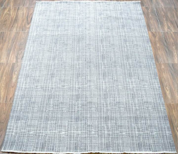Traditional Handmade Wool & Viscose 5' x 8' Area Rug | TRD136658 - The Rug Decor