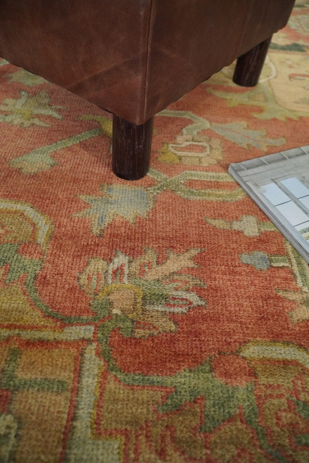 Traditional Heriz Serapi Handmade Fine Wool Area Rug | TRD753810 - The Rug Decor