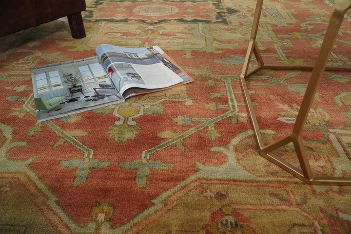 Traditional Heriz Serapi Handmade Fine Wool Area Rug | TRD753810 - The Rug Decor