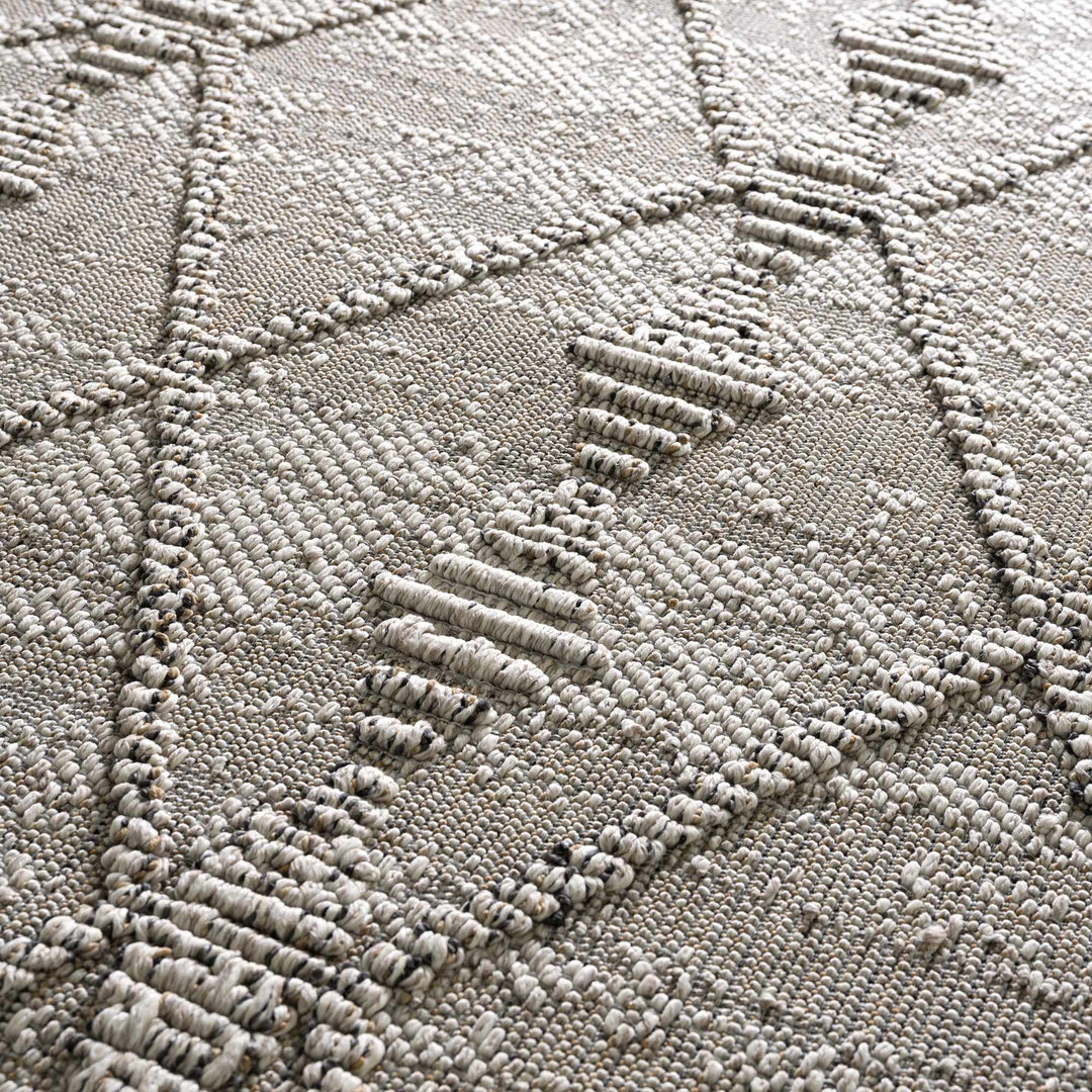 Traditional Tribal Design Beige Medium Pile Outdoor Area Rug - The Rug Decor