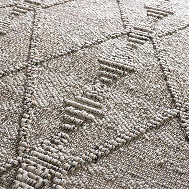 Traditional Tribal Design Beige Medium Pile Outdoor Area Rug - The Rug Decor