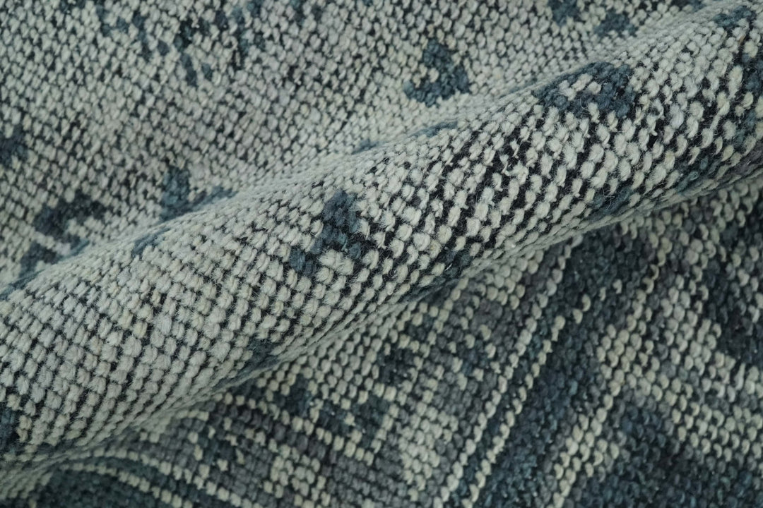 Vintage Distressed 3X5, 4X6, 5x8, 6x9, 8x10, 9x12 Hand Knotted Serapi Silver and Gray Traditional Antique Persian Area Rug | TRD2277 - The Rug Decor