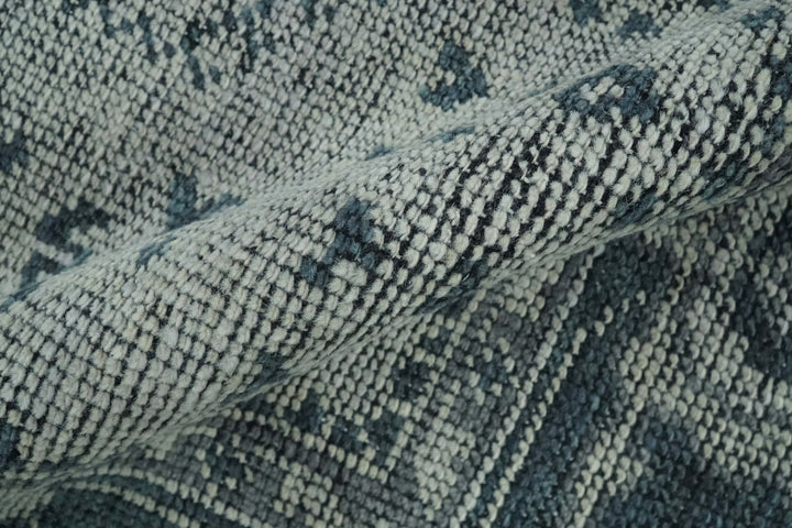 Vintage Distressed 3X5, 4X6, 5x8, 6x9, 8x10, 9x12 Hand Knotted Serapi Silver and Gray Traditional Antique Persian Area Rug | TRD2277 - The Rug Decor