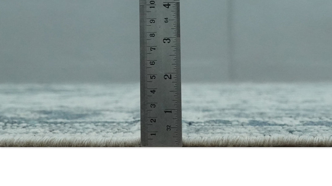 Vintage Distressed 3X5, 4X6, 5x8, 6x9, 8x10, 9x12 Hand Knotted Serapi Silver and Gray Traditional Antique Persian Area Rug | TRD2277 - The Rug Decor