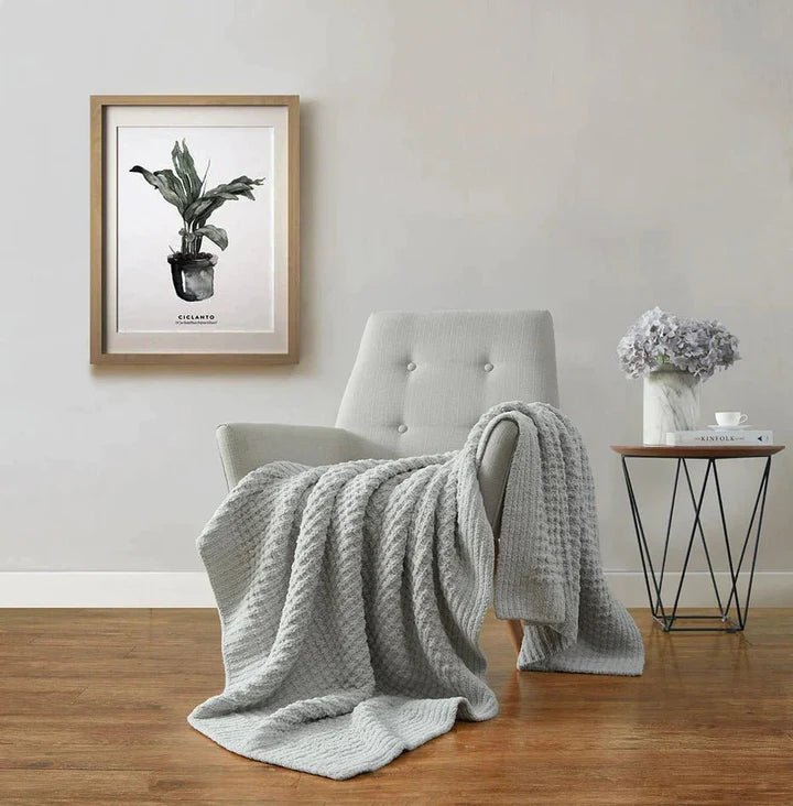 How to Style a Throw Blanket on a Bed, Sofa and Chair? - The Rug Decor