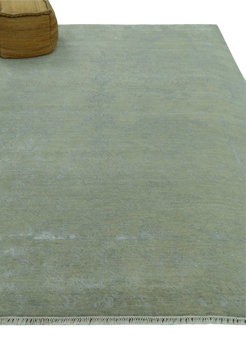 8X10 Fine Hand Knotted Green And Gray Modern abstract Design Wool and Art Silk Rug
