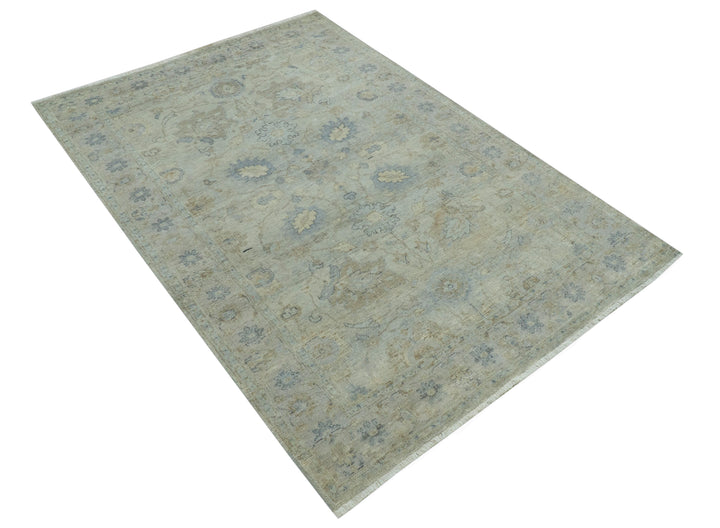 Silver And Beige Traditional Design Hand Knotted 4x5.6 Wool Area Rug
