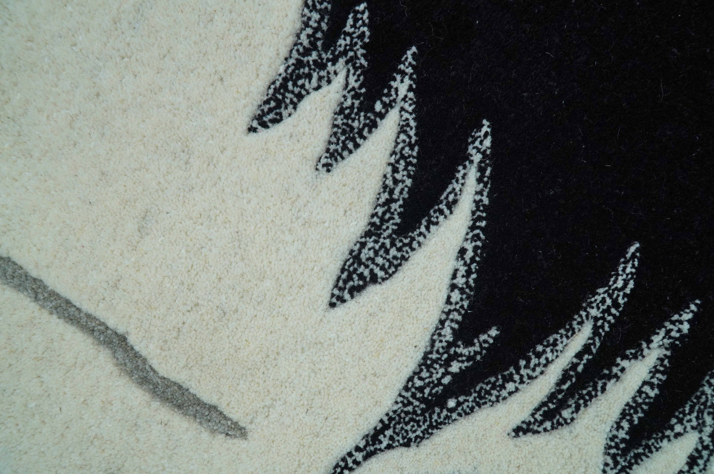 Hand Tufted 2x3 Animal Black And White Cat Wool Area Rug