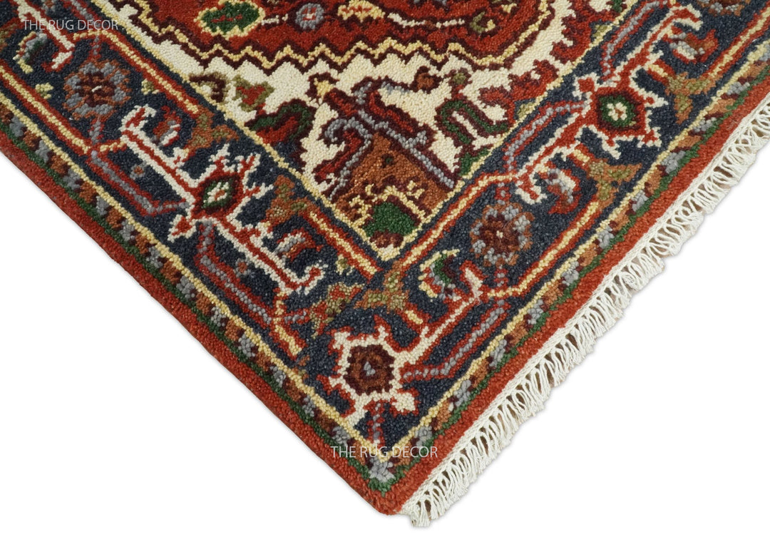 Sera Runner rug corner with patterned border and cream fringe
