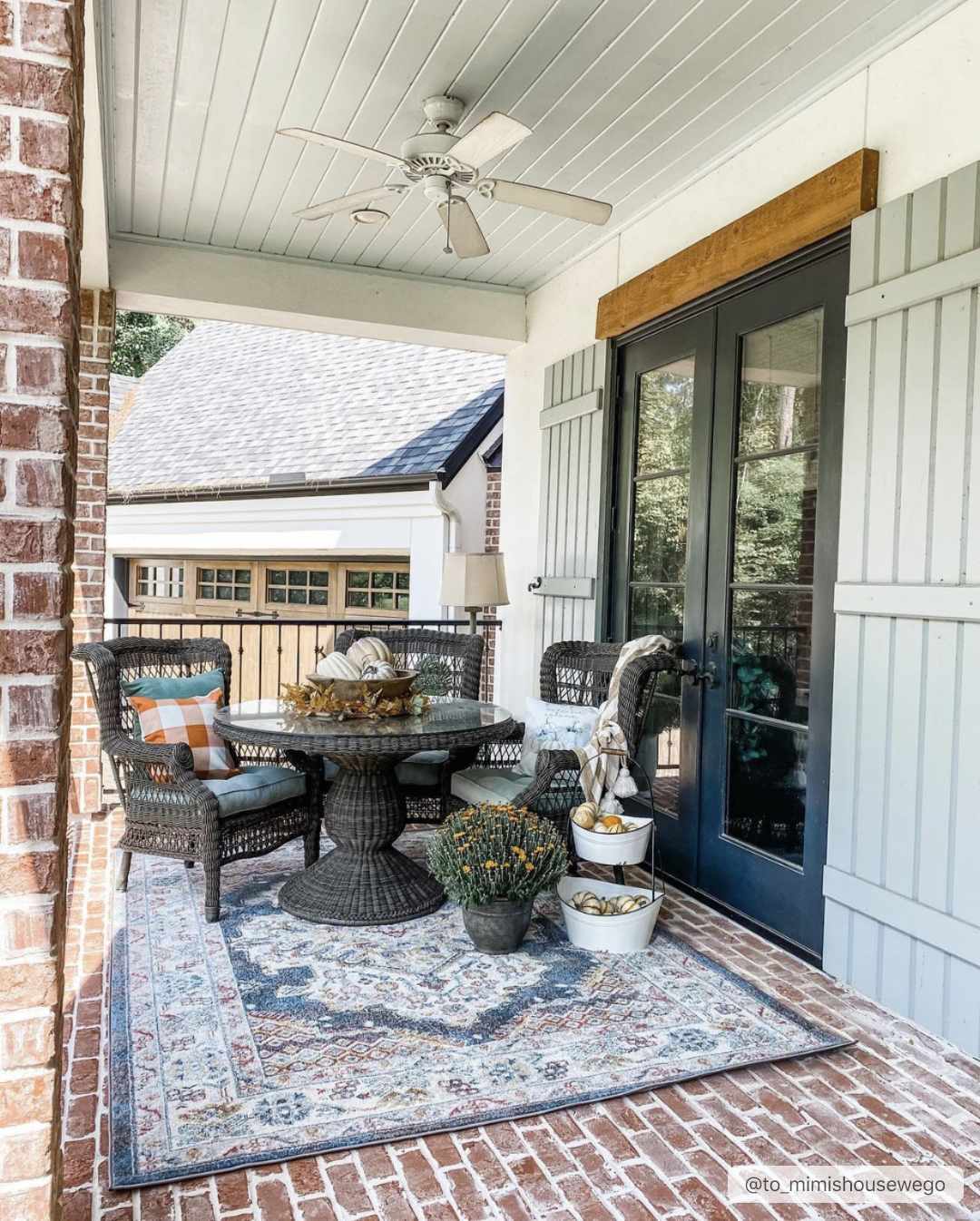 Millican Blue And Ivory Traditional Style Area Rug