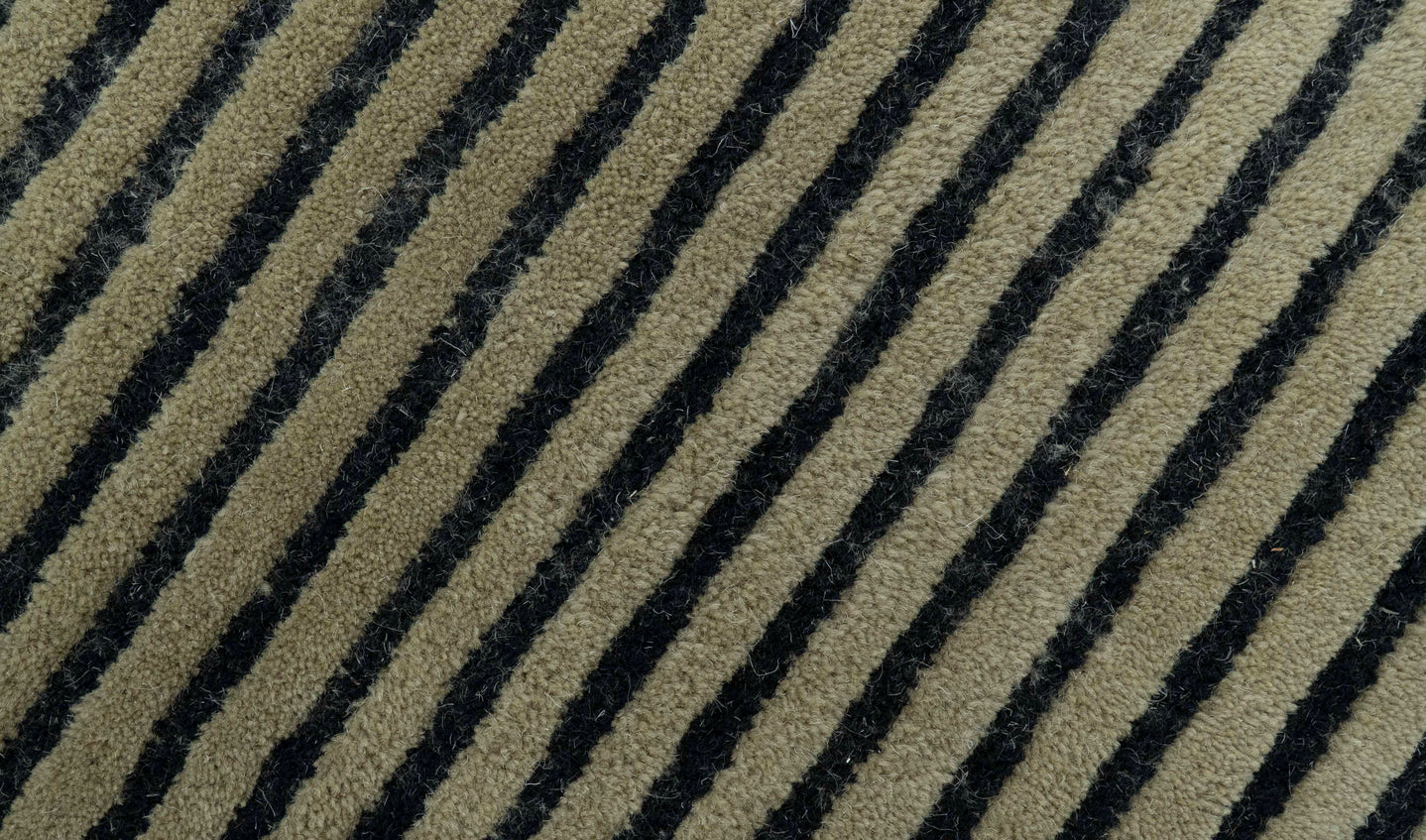 Modern Stripes Design Black And Brown 8x10 Hand Tufted Wool Area Rug