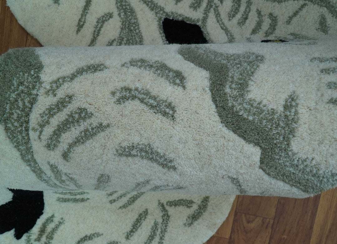 Hand Tufted White Animal Elephant 2x3 Wool Area Rug