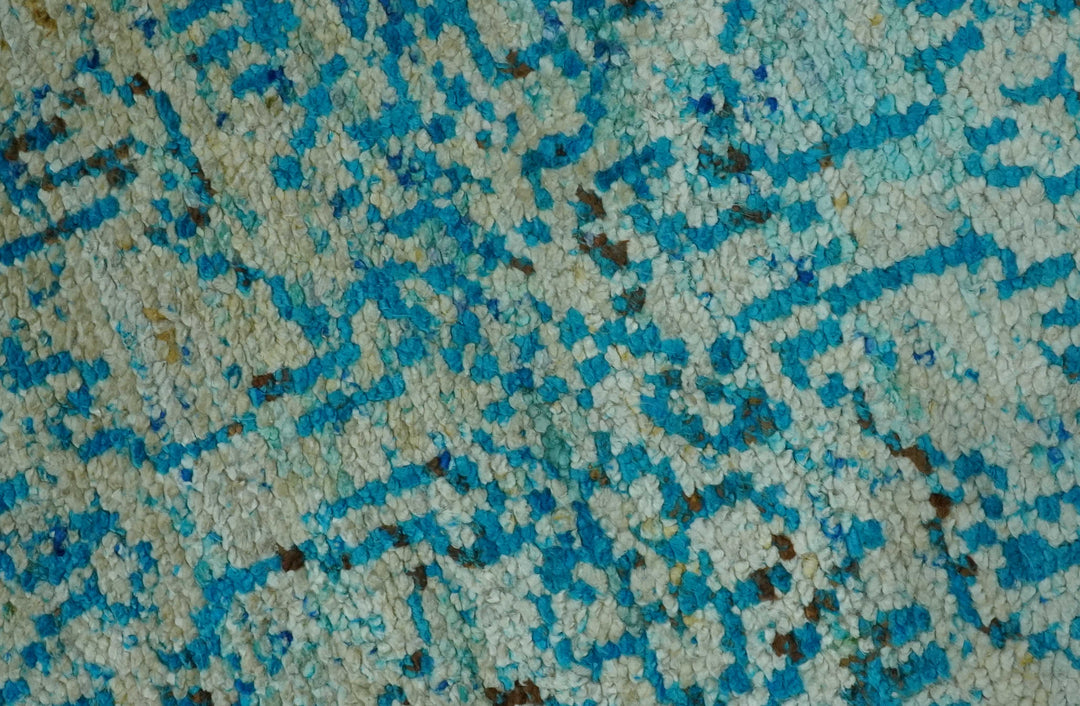 Antique Design 5x8 Blue and Beige Traditional Hand knotted wool rug