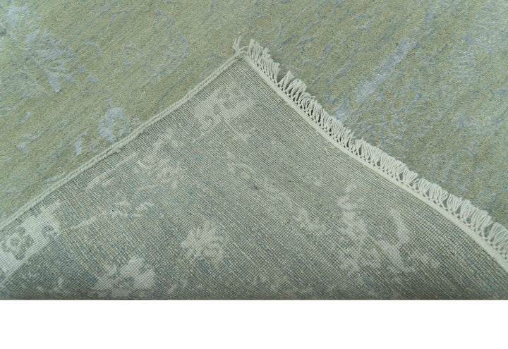 8X10 Fine Hand Knotted Green And Gray Modern abstract Design Wool and Art Silk Rug