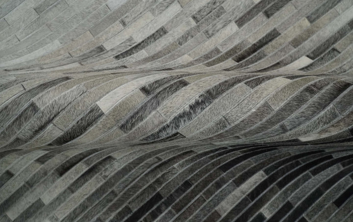 Ready to Ship 5x8 Modern Black And Silver Handmade Leather Rug