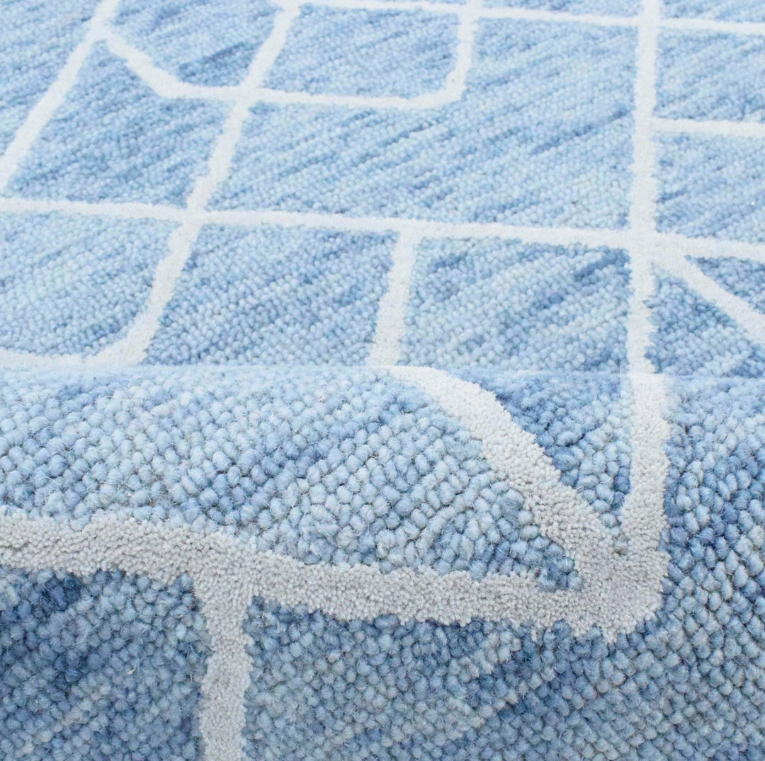 Quick Ship Modern Contemporary Blue And White Hand Tufted 5x8 Wool Rug