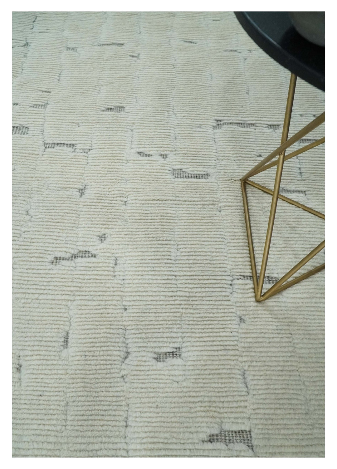 8x10 carved pattern Beige and Gray hand knotted wool rug - The Rug Decor