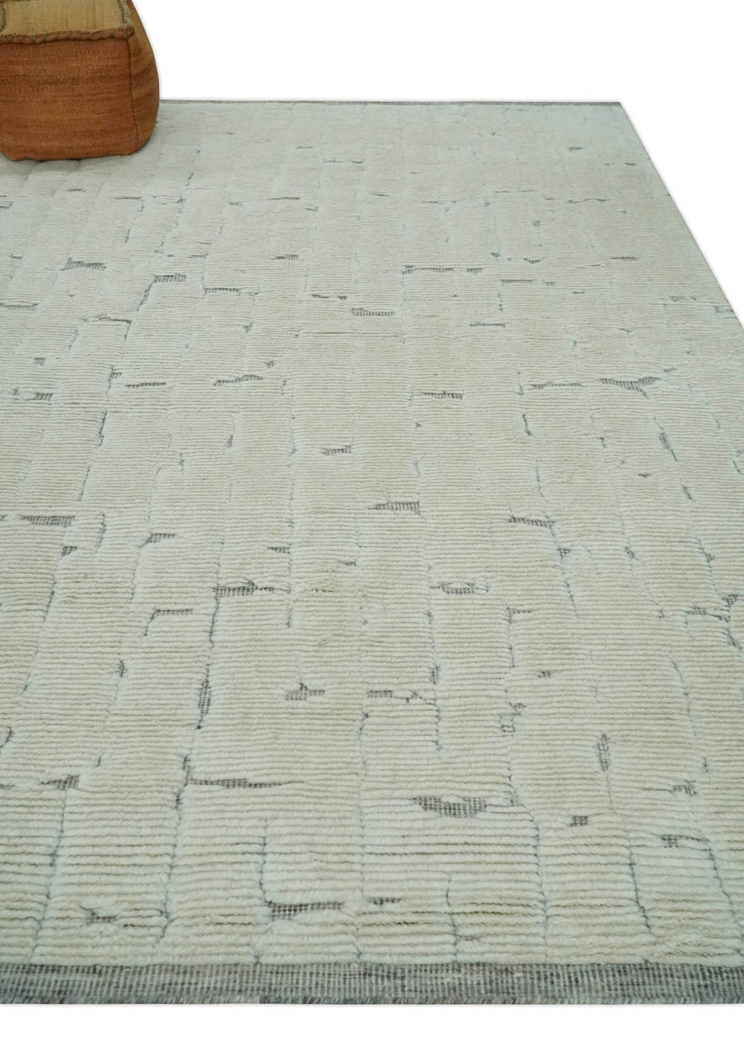 8x10 carved pattern Beige and Gray hand knotted wool rug - The Rug Decor