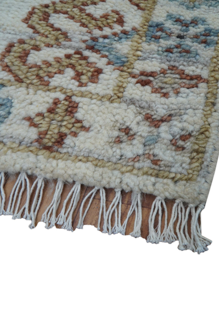 Traditional Design Ivory Hand knotted 2x3 Wool Area Rug