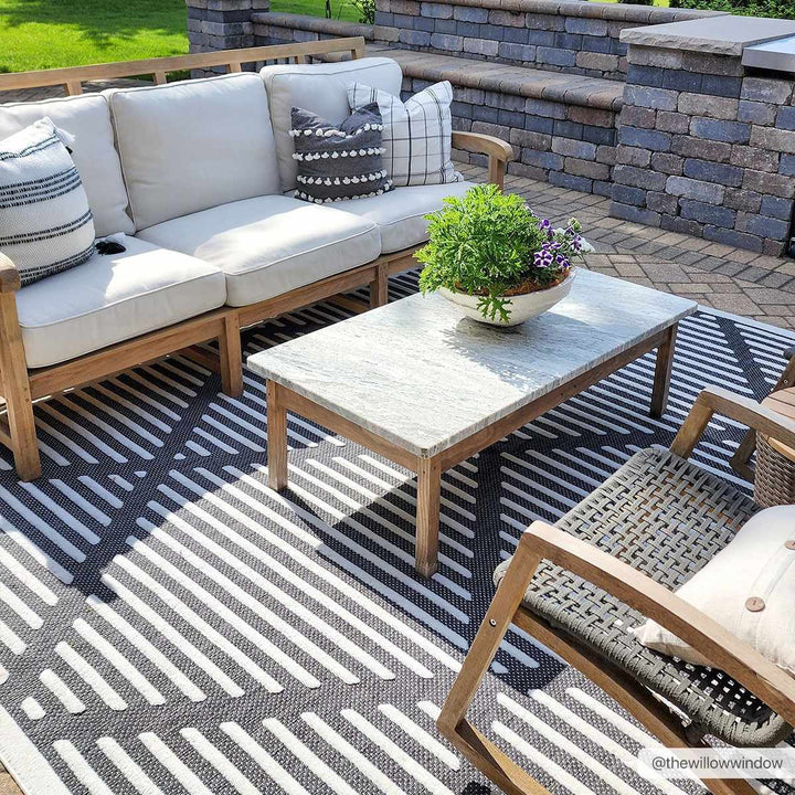 Anah Geometrical Black And Ivory Outdoor Rug