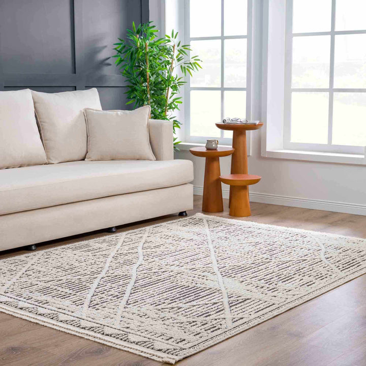 Umay Contemporary Geometrical Ivory And Black Rug