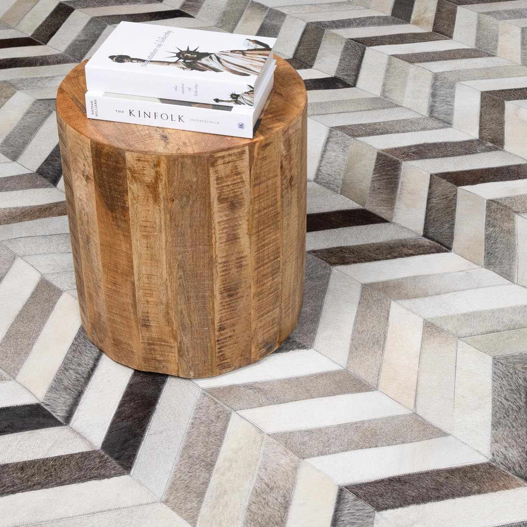 Bristolville Modern Style Gray And Ivory Area Rug