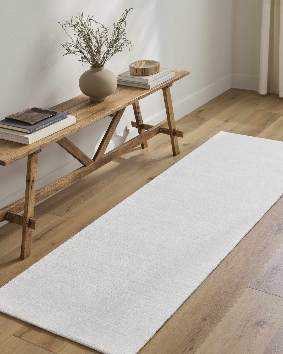 Brownsdale Modern Solid Design White Hand Loom Area Rug