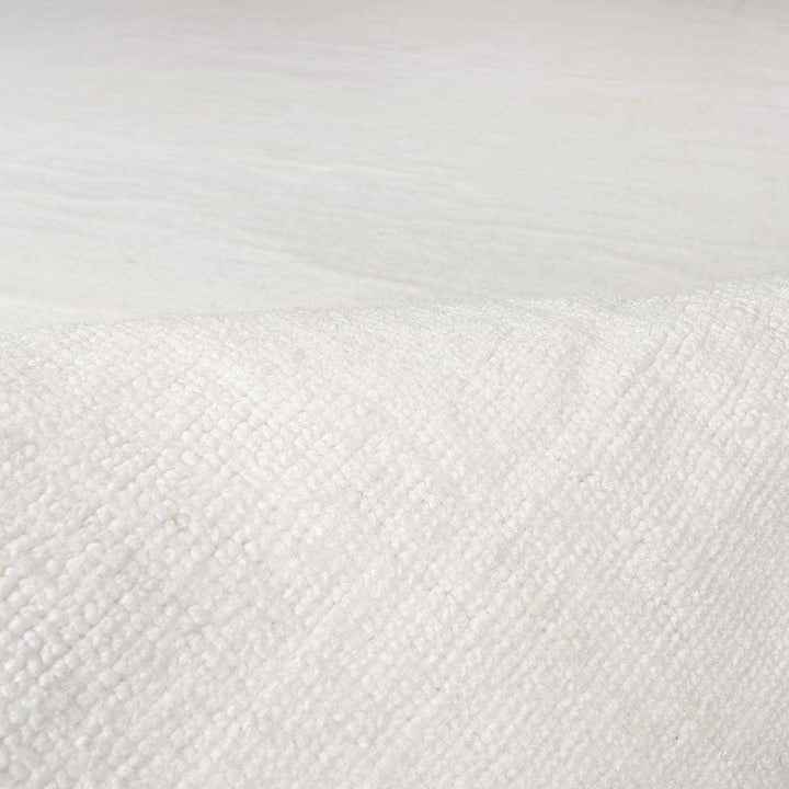 Brownsdale Modern Solid Design White Hand Loom Area Rug