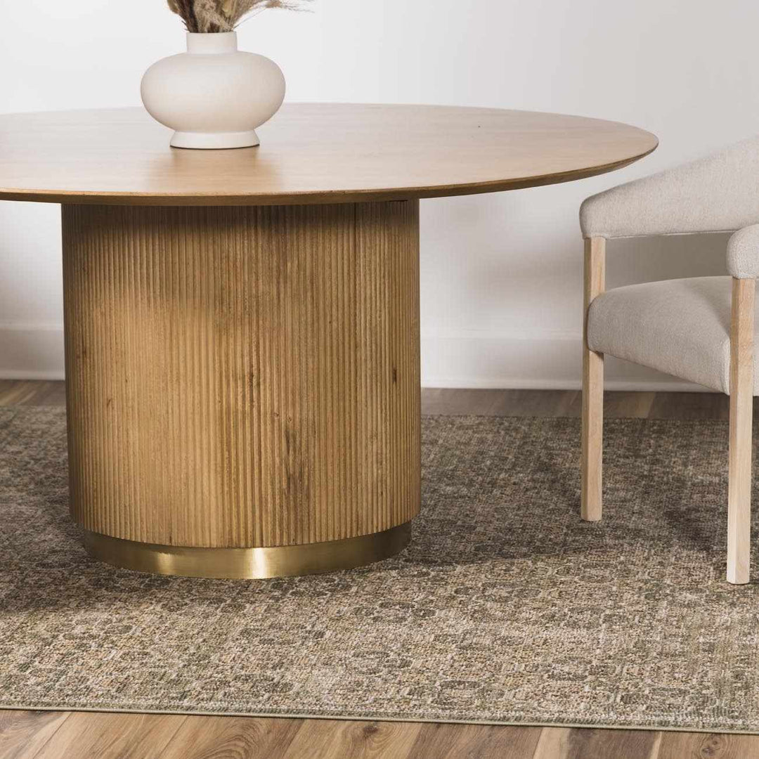 Allene Traditional Gray And Brown Machine Woven Rug