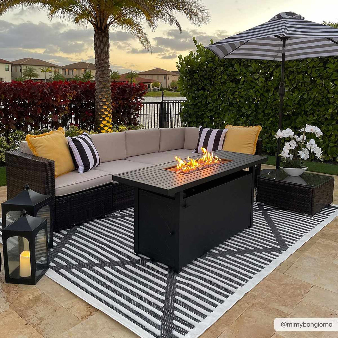 Anah Geometrical Black And Ivory Outdoor Rug