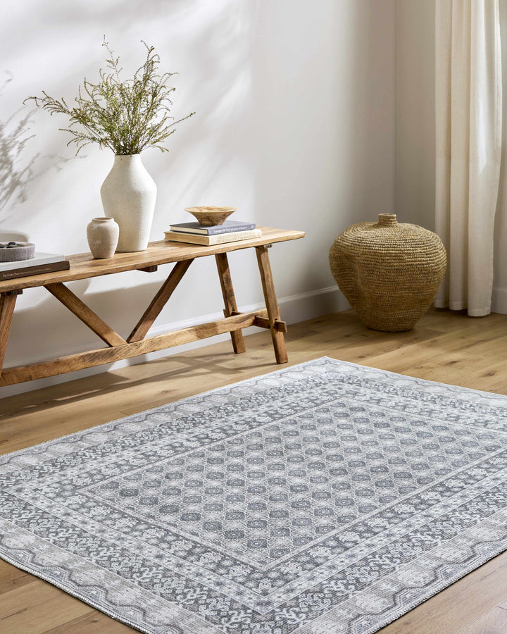 Rainier Traditional Gray And Ivory Washable Rug