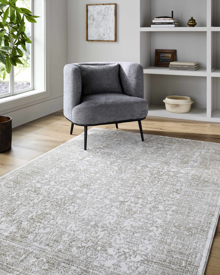 Cailyn Traditional Style White Area Rug