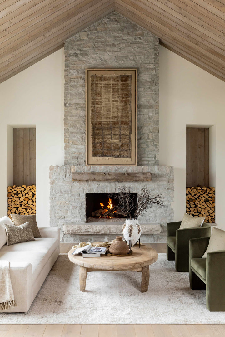 Cailyn Traditional Style White Area Rug