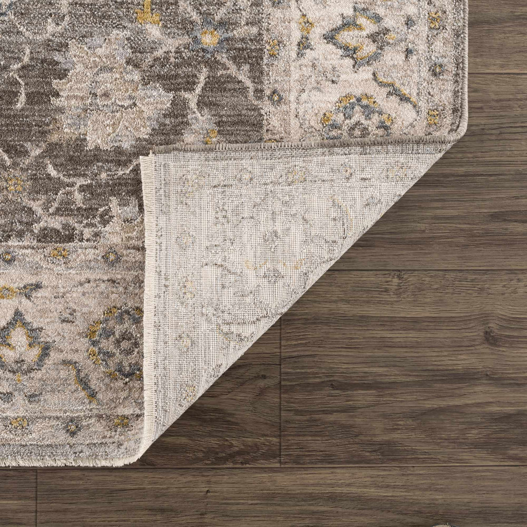 Amaru Traditional Style Gray And Beige Rug with Fringes