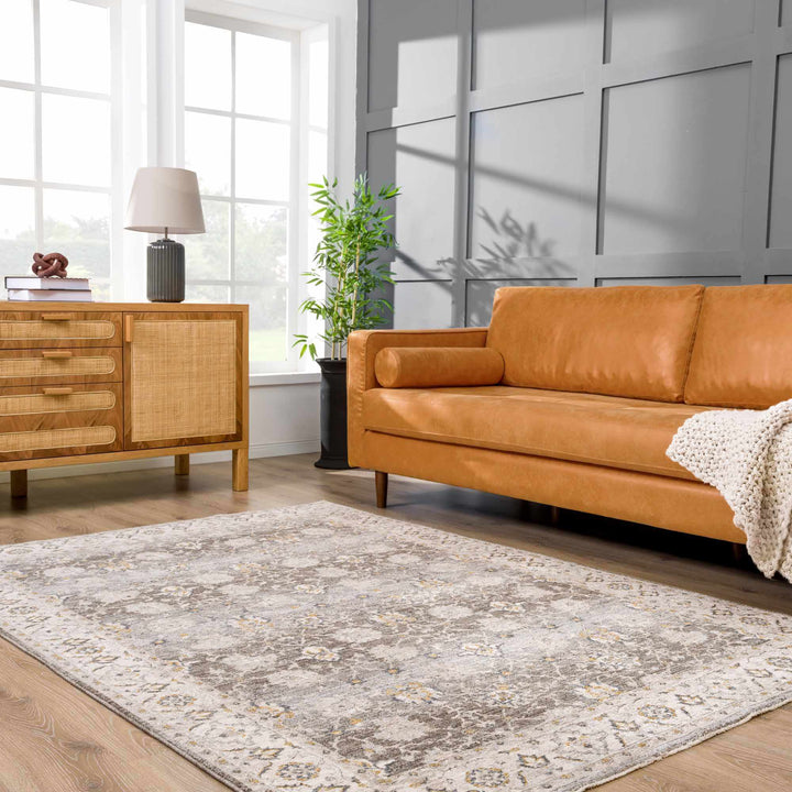 Amaru Traditional Style Gray And Beige Rug with Fringes