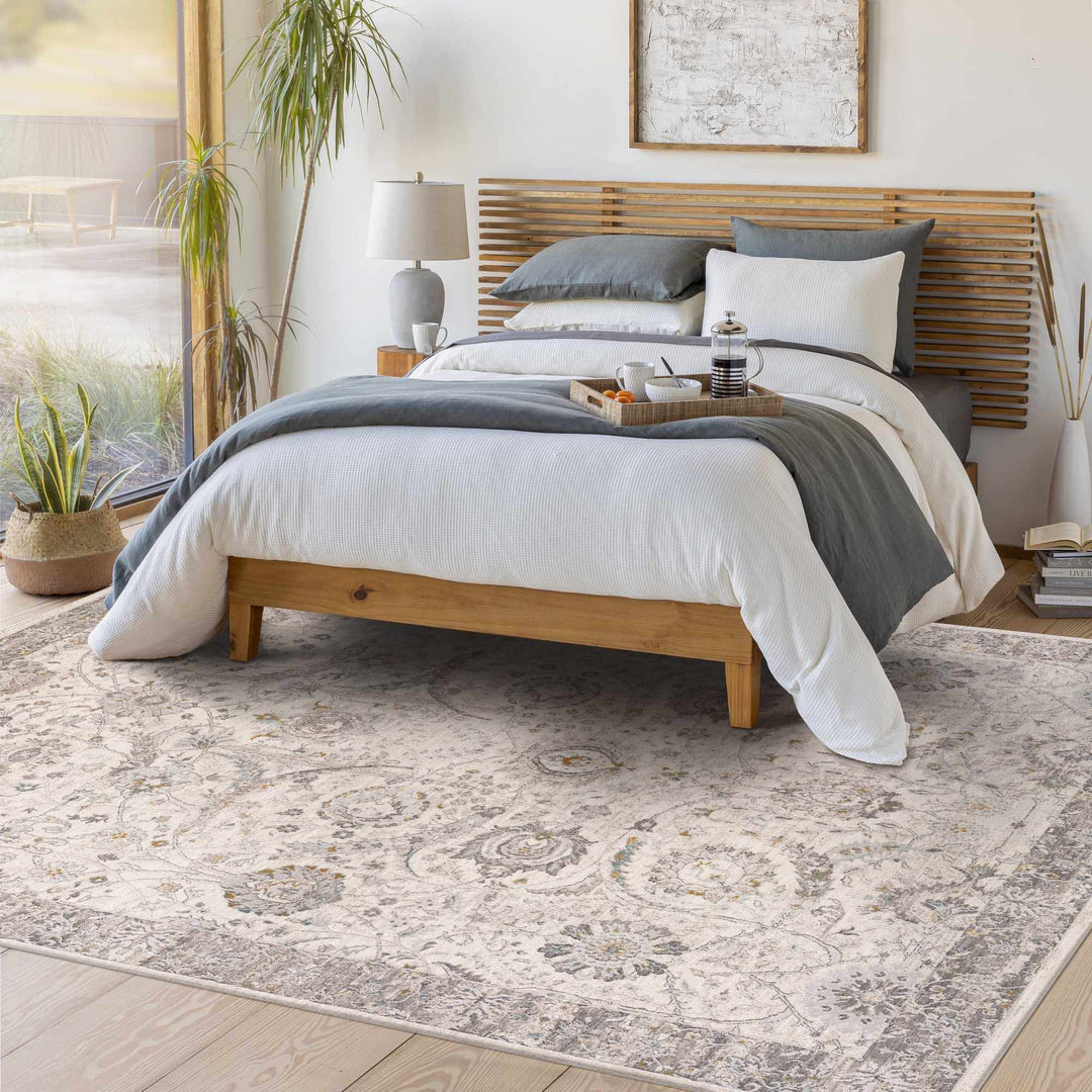 Gauge Traditional Oriental Design Ivory & Gray Rug