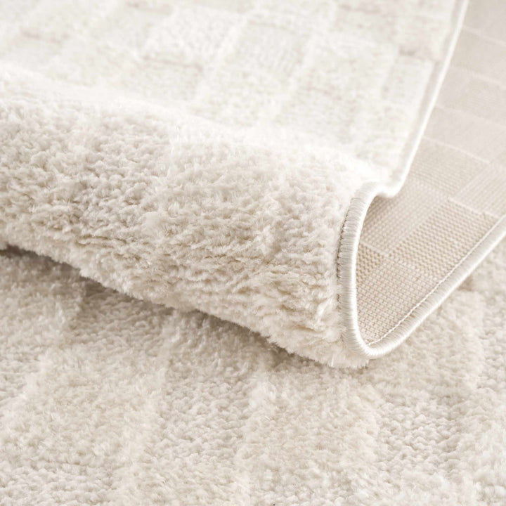 Keesa Modern Checkered Pattern Ivory Rug