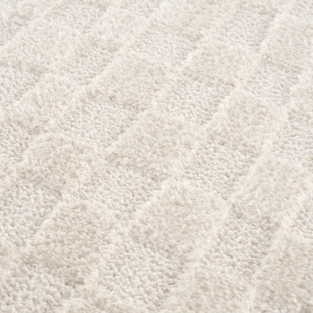 Keesa Modern Checkered Pattern Ivory Rug
