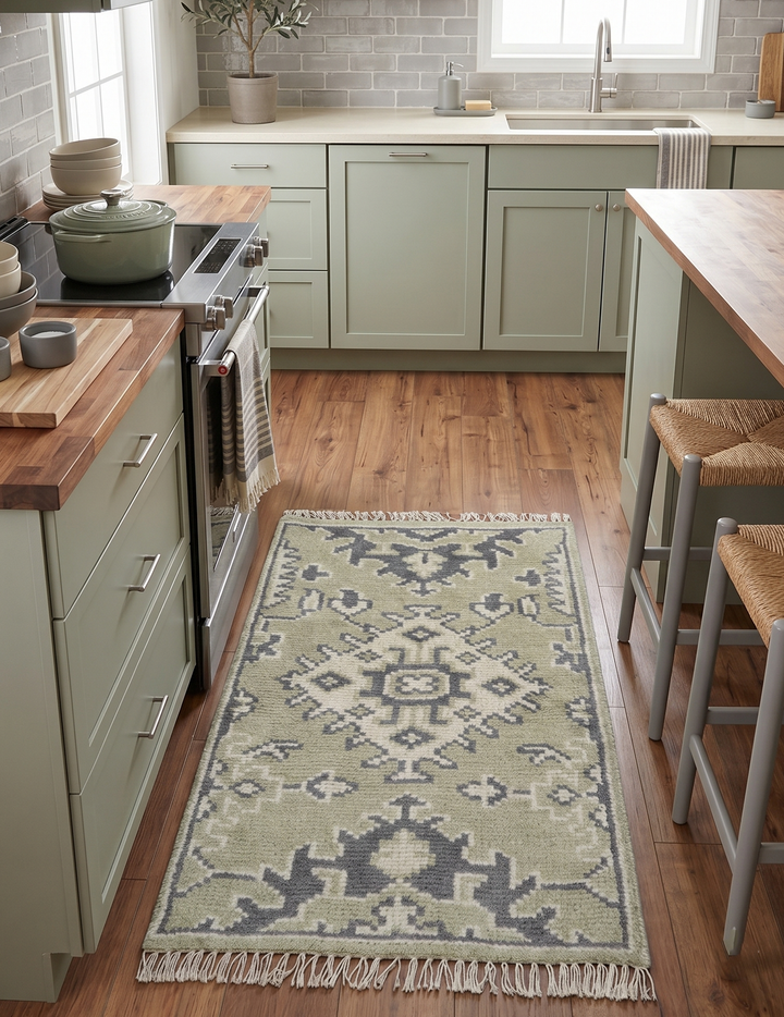 Small 2x3 Traditional Beige And Gray Hand Knotted Wool Rug