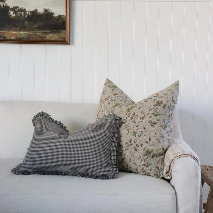 Fiona Botanical Linen Pillow Cover