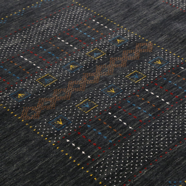 Charcoal Center Pattern Hand Loomed Wool Area Rug