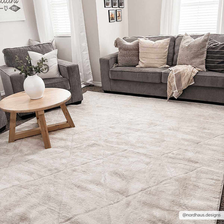 Keone Modern Style Ivory Area Rug
